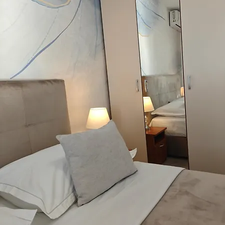 D&m1 * Makarska