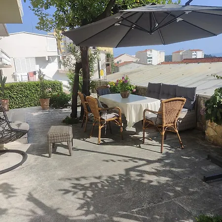 D&m1 Apartment